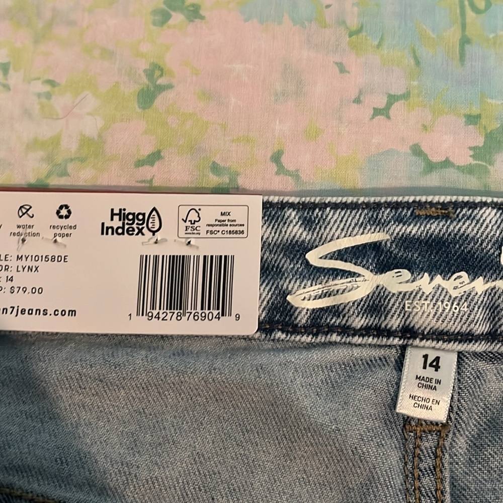 NWT Seven7 | High Rise Slim Straight Jean Plus Size 14 Lightwash 90s 80s - Picture 10 of 15